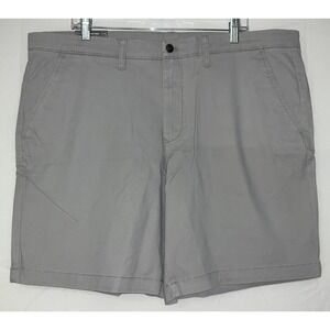 NWT Men's Member's Mark Everyday Flat Front Shorts - Light Gray - Size 40 x 9‎